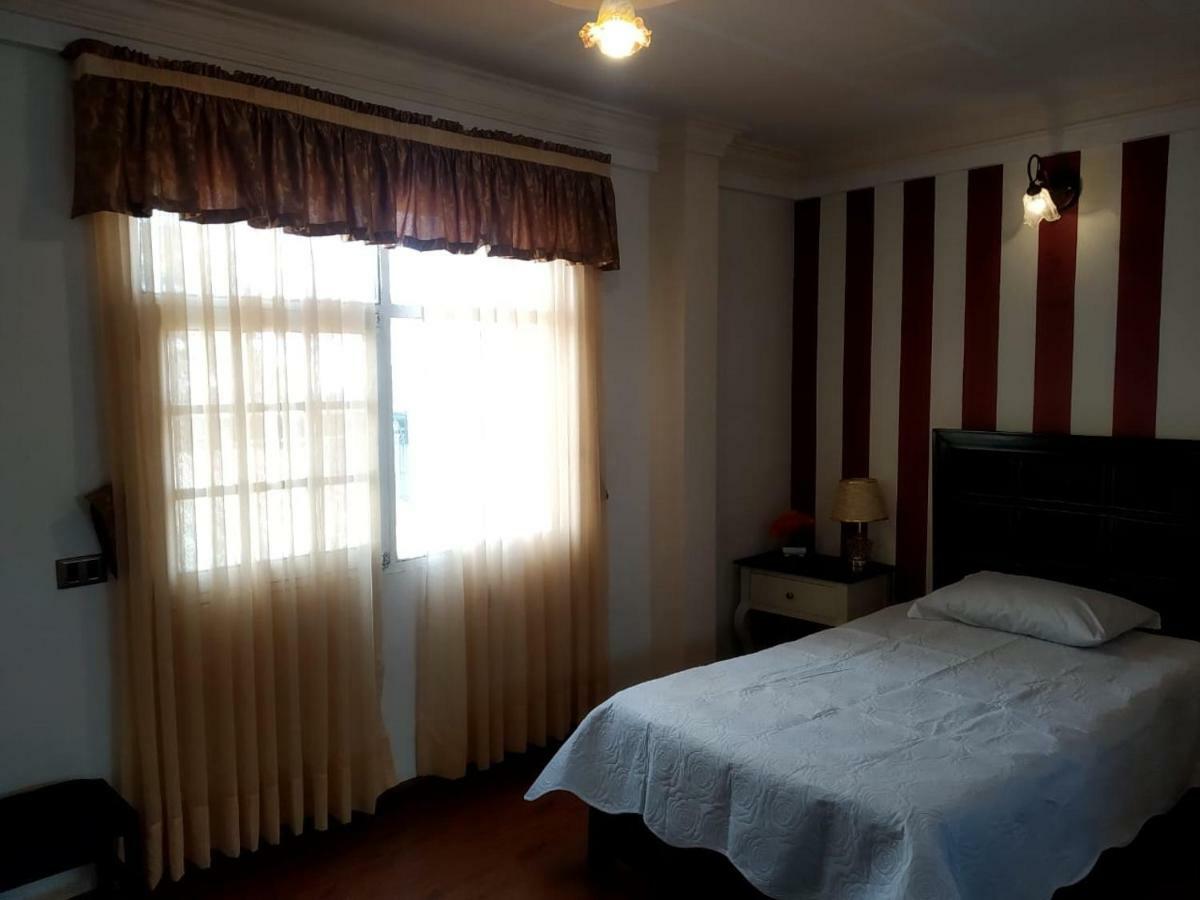 Hotel Maison Fiori โกชาบัมบา ภายนอก รูปภาพ